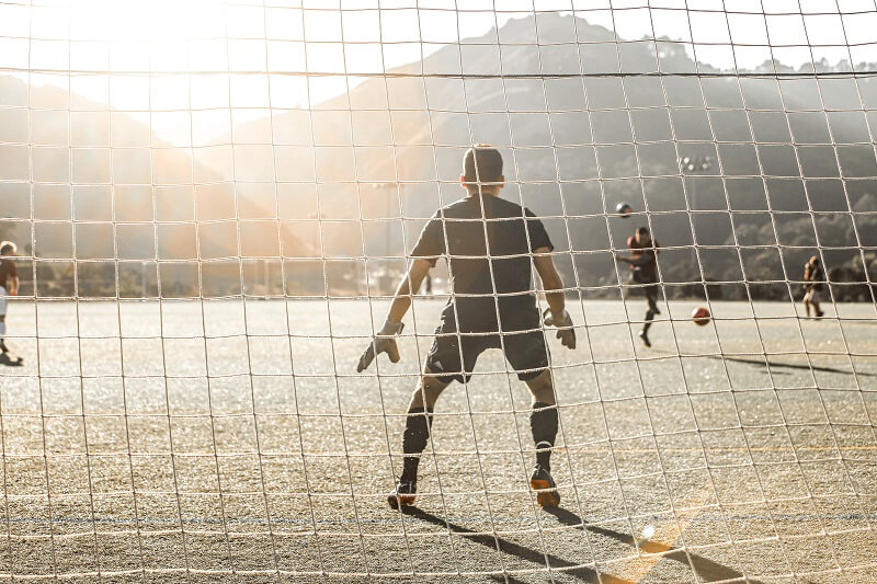 5 outdoor sports you should try this summer and their health benefits